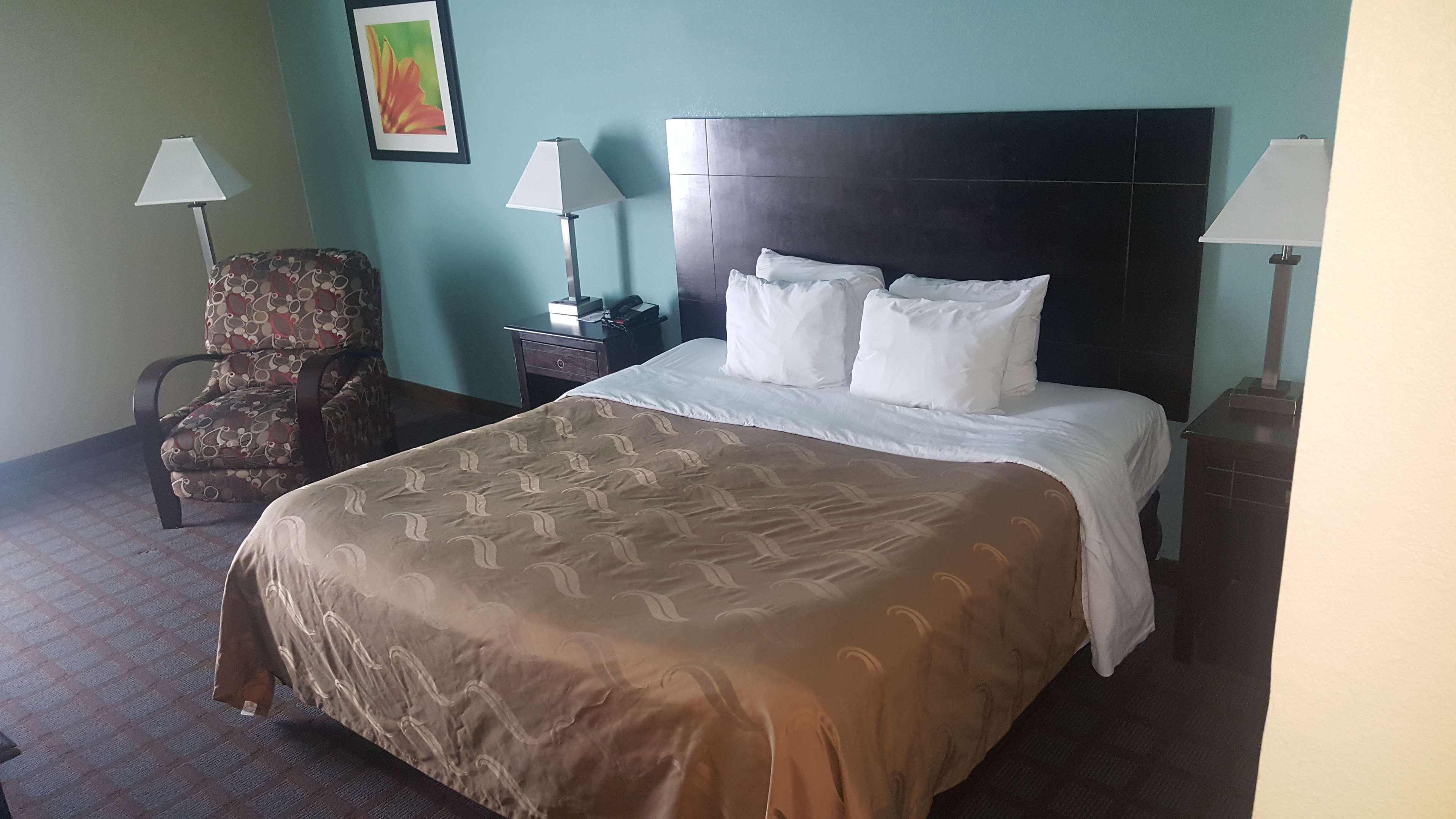 Surestay Plus Hotel By Best Western Blue Springs Eksteriør bilde