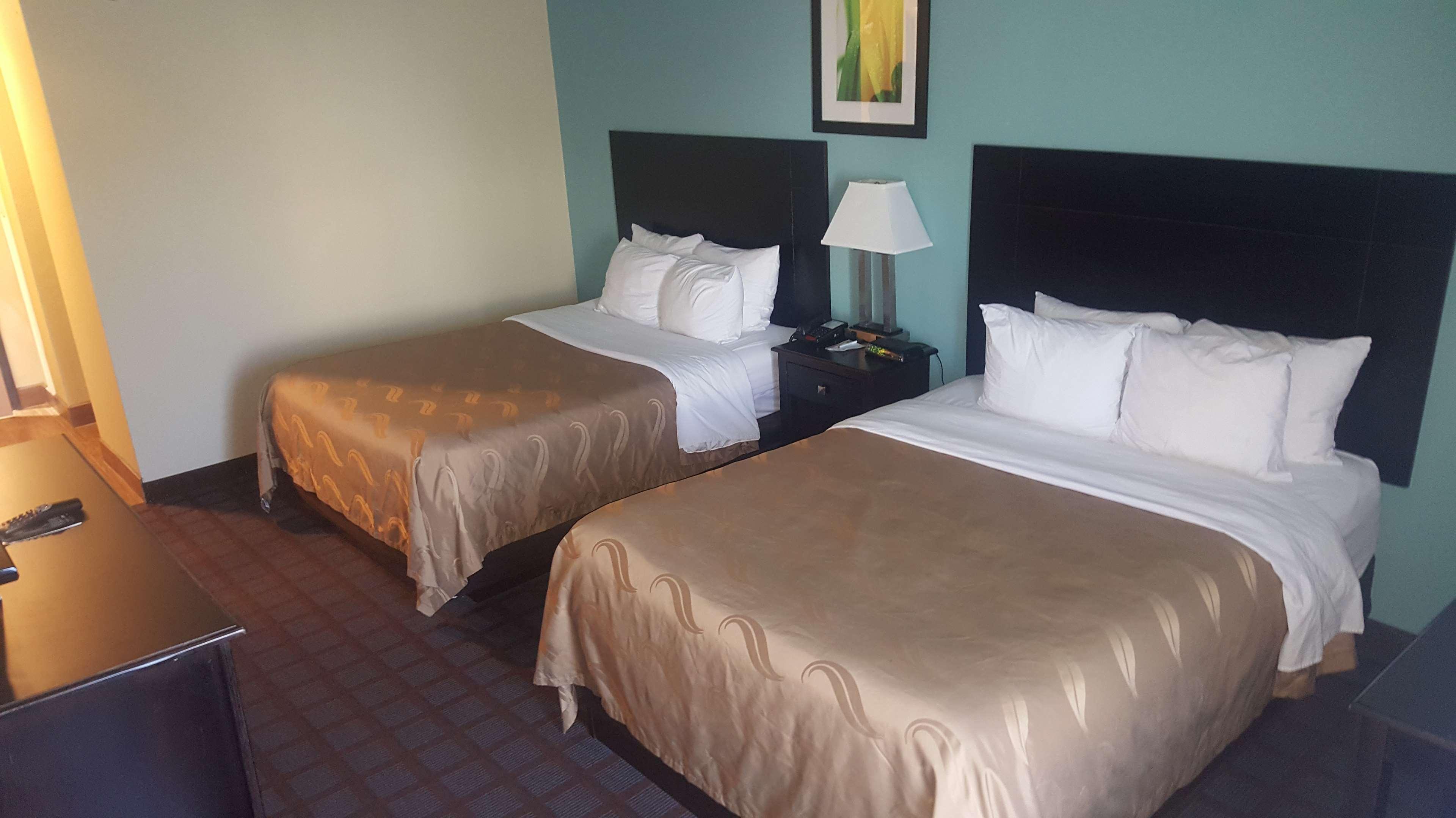 Surestay Plus Hotel By Best Western Blue Springs Eksteriør bilde