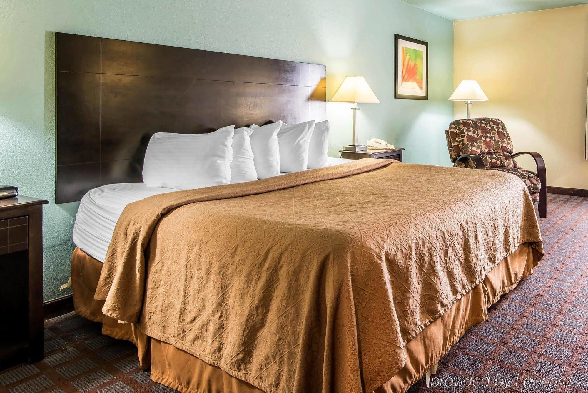 Surestay Plus Hotel By Best Western Blue Springs Eksteriør bilde
