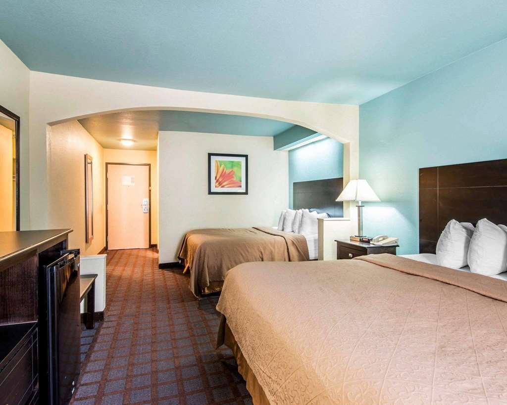 Surestay Plus Hotel By Best Western Blue Springs Rom bilde