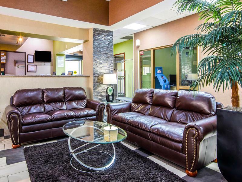 Surestay Plus Hotel By Best Western Blue Springs Eksteriør bilde
